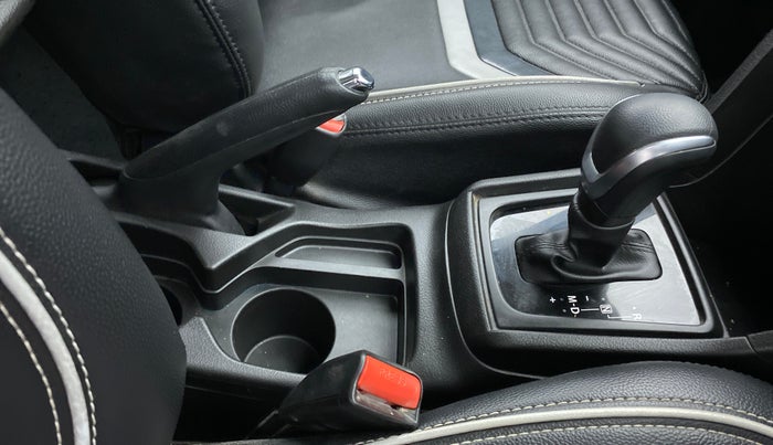 2019 Maruti Vitara Brezza ZDI PLUS AMT, Diesel, Automatic, 72,577 km, Gear Lever
