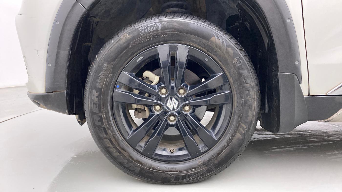 2019 Maruti Vitara Brezza ZDI PLUS AMT, Diesel, Automatic, 72,577 km, Left Front Wheel