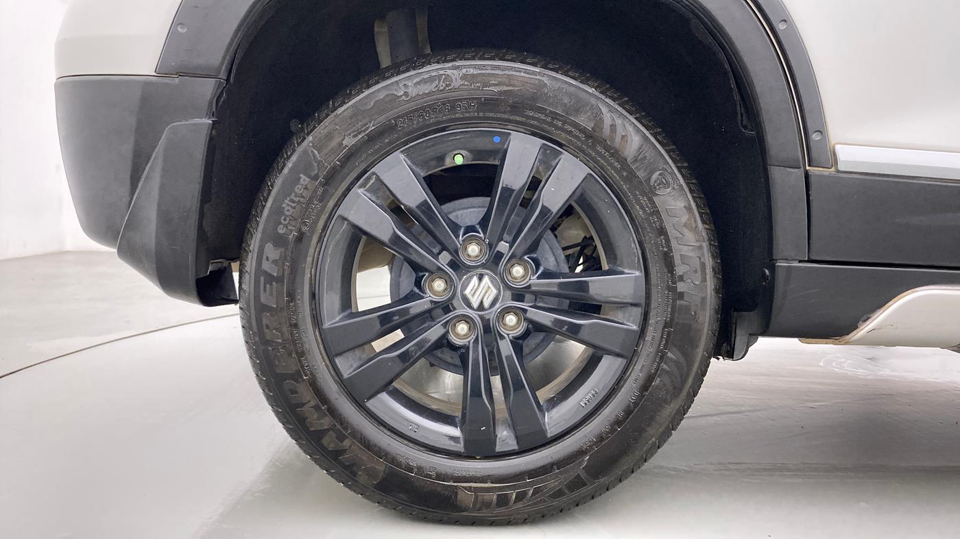 2019 Maruti Vitara Brezza ZDI PLUS AMT, Diesel, Automatic, 72,577 km, Right Rear Wheel