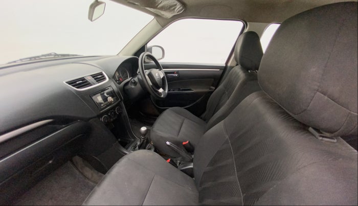 2012 Maruti Swift VDI, Diesel, Manual, 1,39,759 km, Right Side Front Door Cabin