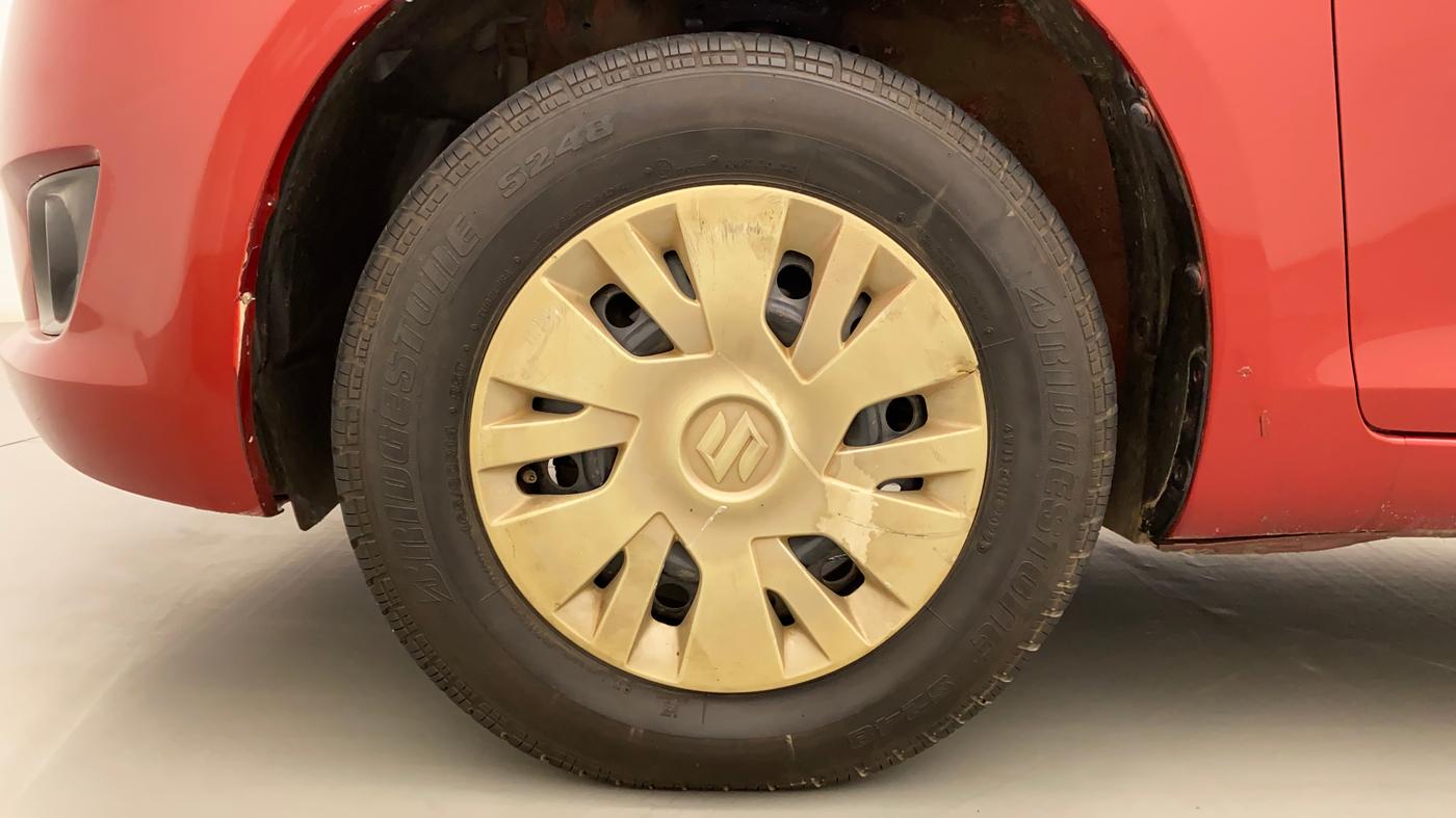 2012 Maruti Swift VDI, Diesel, Manual, 1,39,759 km, Left Front Wheel