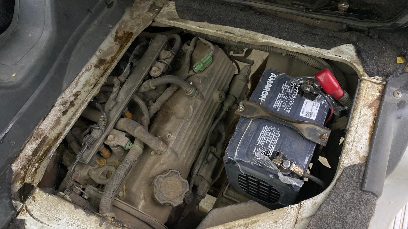 2015 Maruti Eeco 7 STR, Petrol, Manual, 49,773 km, Engine View - Left