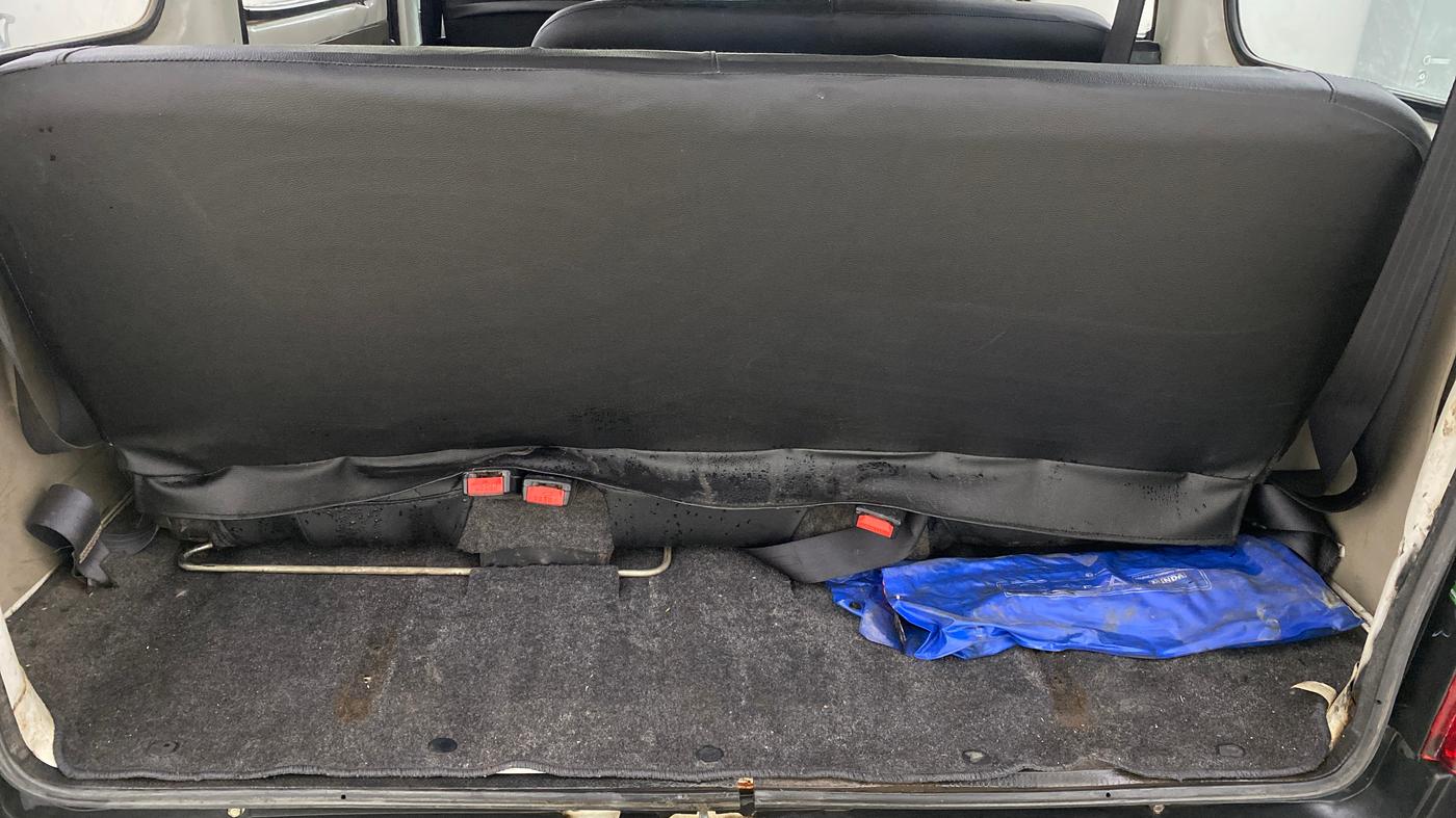 2015 Maruti Eeco 7 STR, Petrol, Manual, 49,773 km, Boot Inside