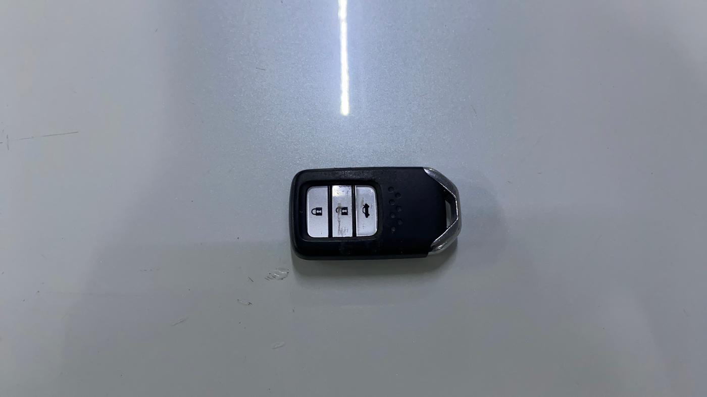 2017 Honda City 1.5L I-VTEC VX, Petrol, Manual, 34,230 km, Key Close Up