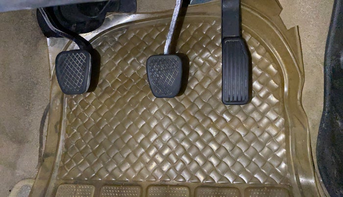 2017 Honda City 1.5L I-VTEC VX, Petrol, Manual, 34,523 km, Pedals