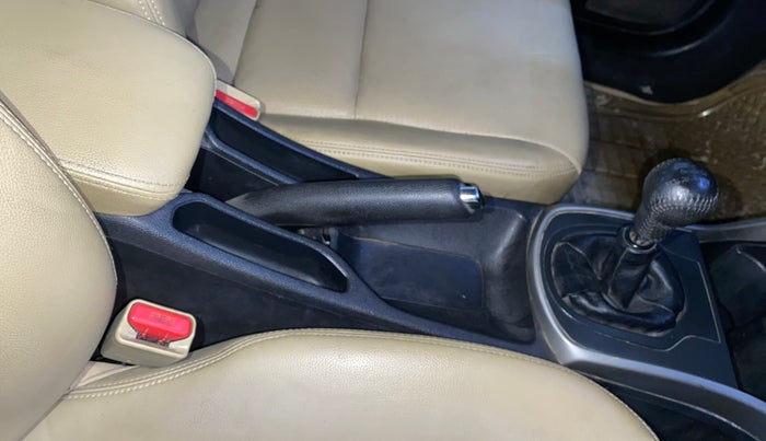 2017 Honda City 1.5L I-VTEC VX, Petrol, Manual, 34,523 km, Gear Lever