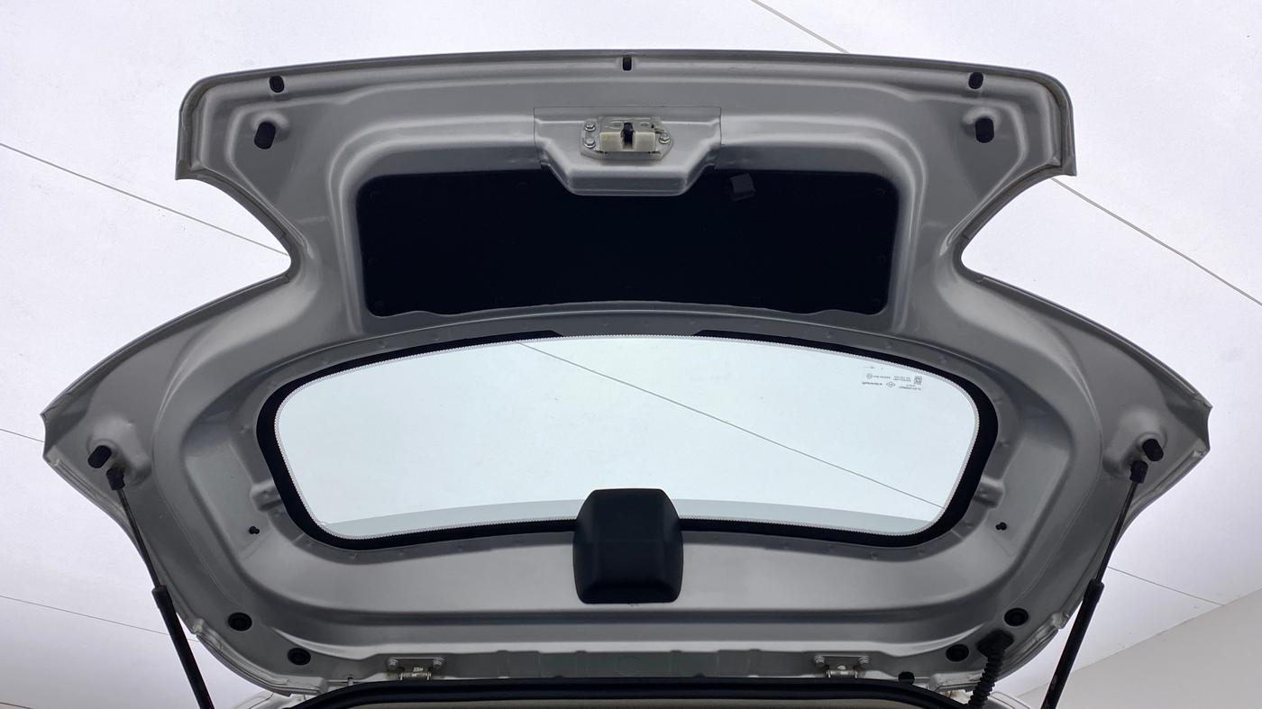 2019 Mahindra KUV 100 NXT K2 6 STR, Petrol, Manual, 34,529 km, Boot Door Open