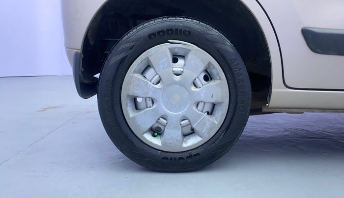 2014 Maruti Wagon R 1.0 LXI, Petrol, Manual, 87,732 km, Right Rear Wheel