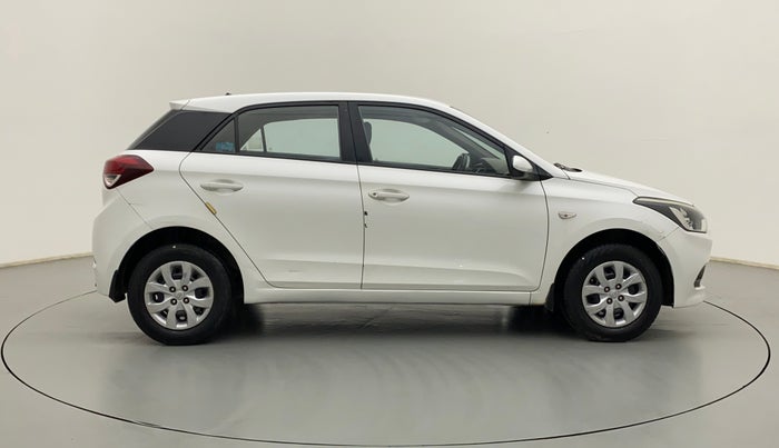 2014 Hyundai Elite i20 MAGNA 1.2, Petrol, Manual, 74,747 km, Right Side View
