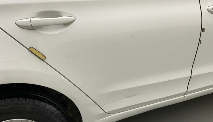 2014 Hyundai Elite i20 MAGNA 1.2, Petrol, Manual, 74,747 km, Right rear door - Slightly dented