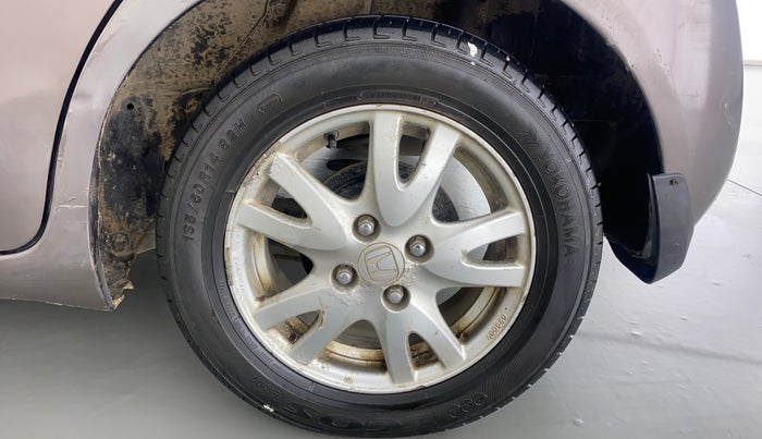 2013 Honda Brio 1.2 V MT I VTEC, CNG, Manual, 33,598 km, Left Rear Wheel