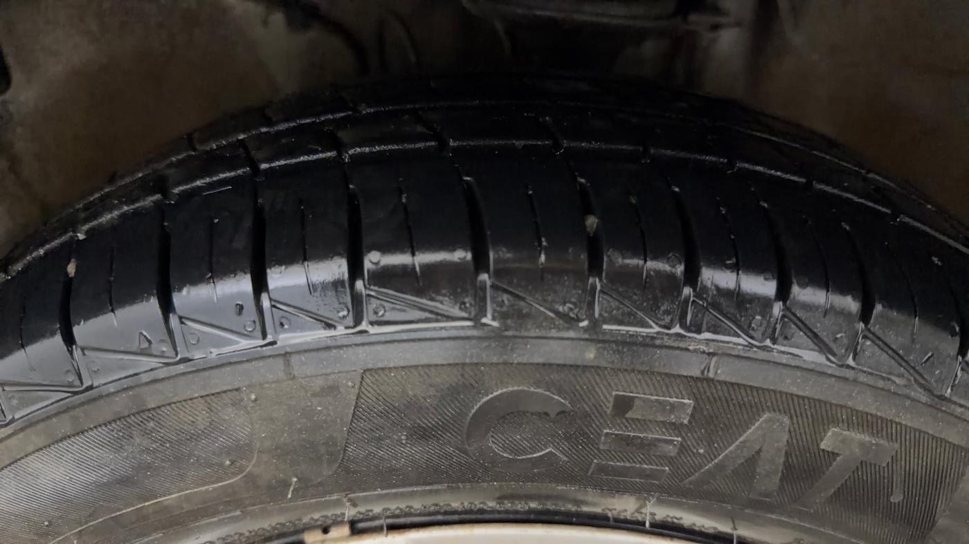 2022 Maruti Alto VXI, Petrol, Manual, 45,648 km, Left Front Tyre Tread