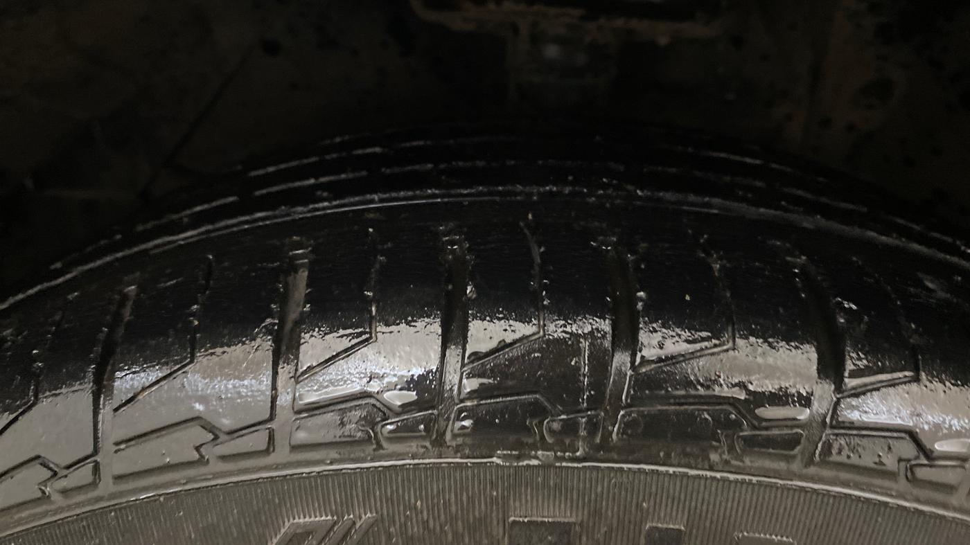 2018 Maruti S Cross ZETA 1.3, Diesel, Manual, 87,219 km, Left Front Tyre Tread