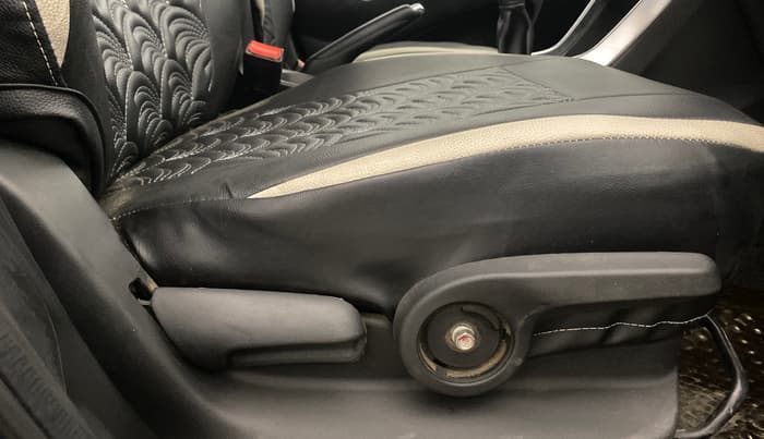 2018 Maruti S Cross ZETA 1.3, Diesel, Manual, 87,219 km, Driver Side Adjustment Panel
