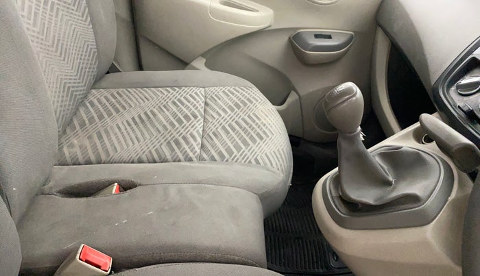 2015 Datsun Go Plus T, Petrol, Manual, 59,922 km, Gear Lever