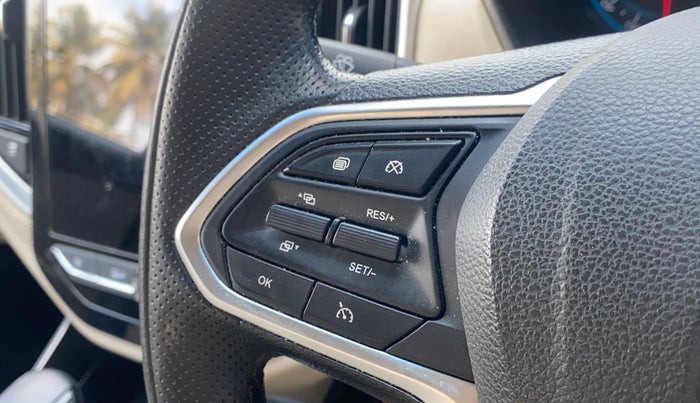 2022 MG HECTOR SHARP 1.5 PETROL CVT, Petrol, Automatic, 39,565 km, Adaptive Cruise Control