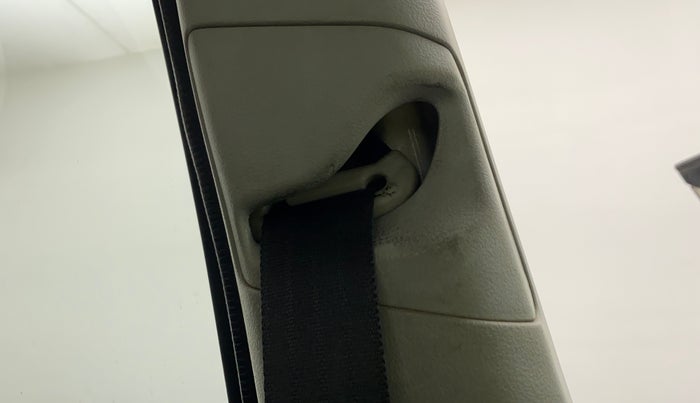 2017 Maruti Alto K10 VXI, Petrol, Manual, 35,495 km, Front left seat (passenger seat) - Retractor not working