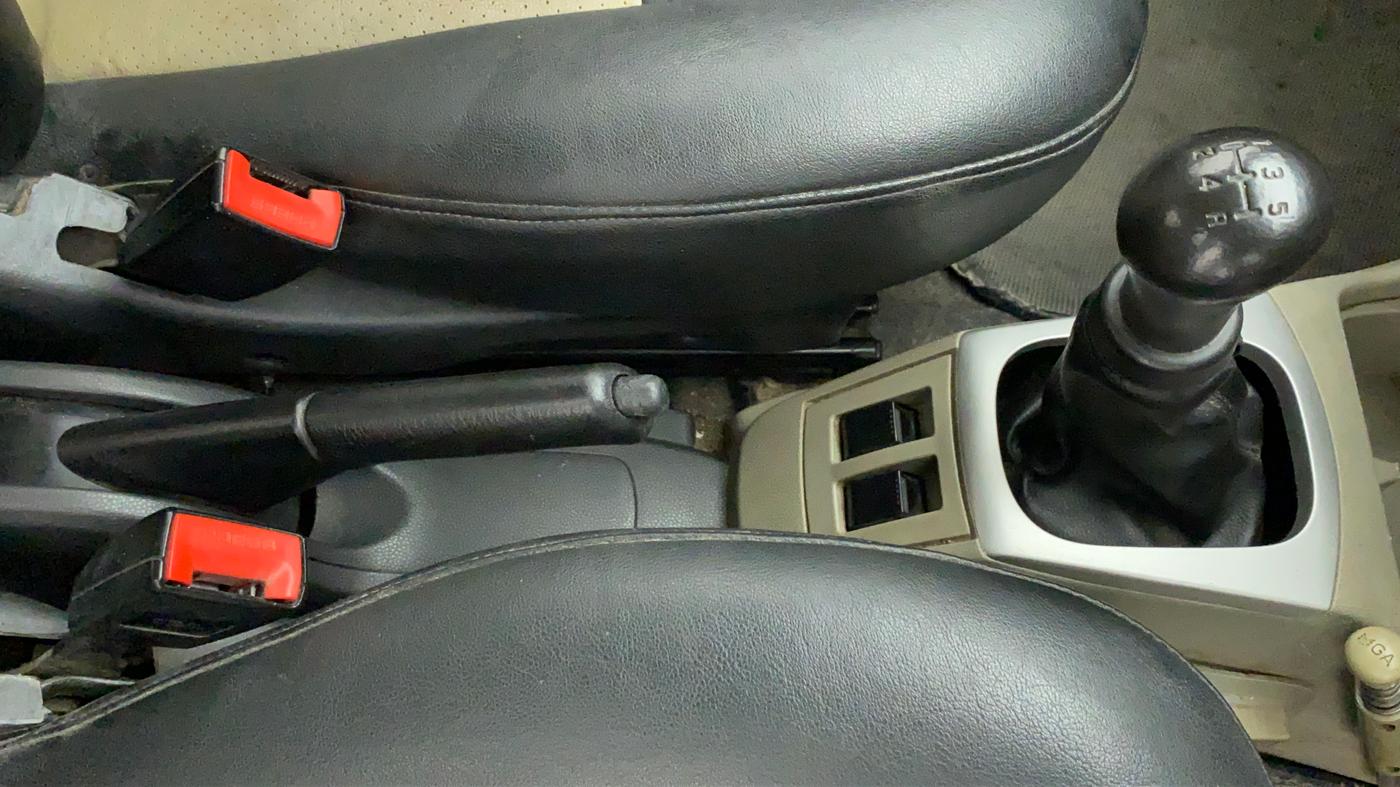 2017 Maruti Alto K10 VXI, Petrol, Manual, 35,495 km, Gear Lever