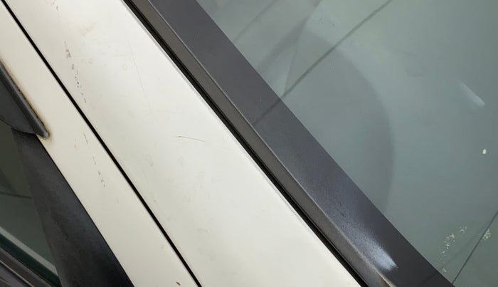 2017 Maruti Alto K10 VXI, Petrol, Manual, 35,495 km, Right A pillar - Paint is slightly faded