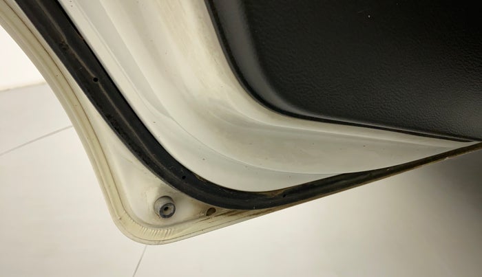 2017 Maruti Alto K10 VXI, Petrol, Manual, 35,495 km, Rear left door - Slight discoloration