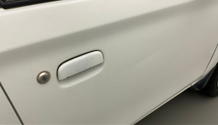 2017 Maruti Alto K10 VXI, Petrol, Manual, 35,495 km, Driver-side door - Minor scratches