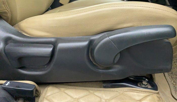 2019 Honda City VX CVT PETROL, Petrol, Automatic, 42,120 km, Driver Side Adjustment Panel