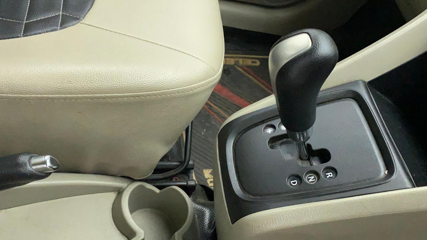 2015 Maruti Celerio VXI AMT, Petrol, Automatic, 36,697 km, Gear Lever