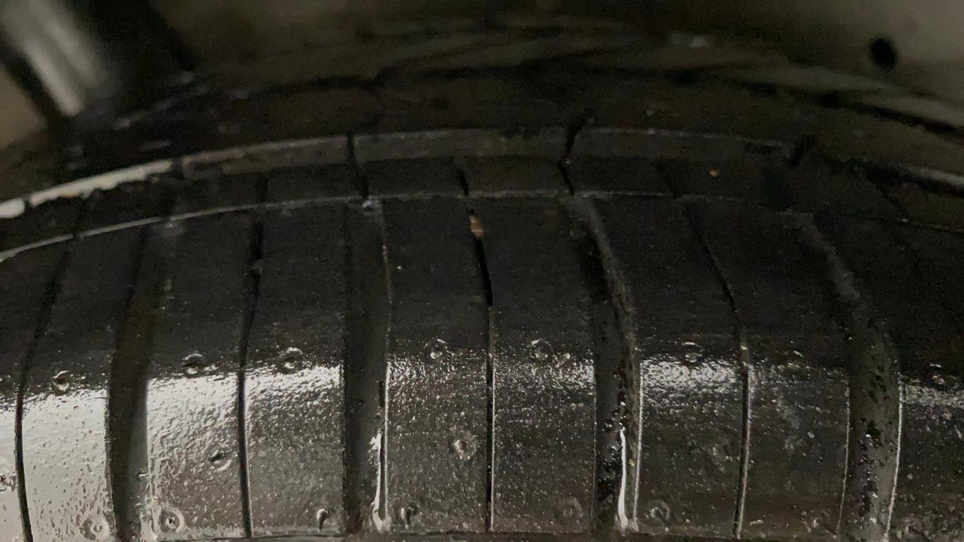 2015 Maruti Celerio VXI AMT, Petrol, Automatic, 36,697 km, Right Rear Tyre Tread