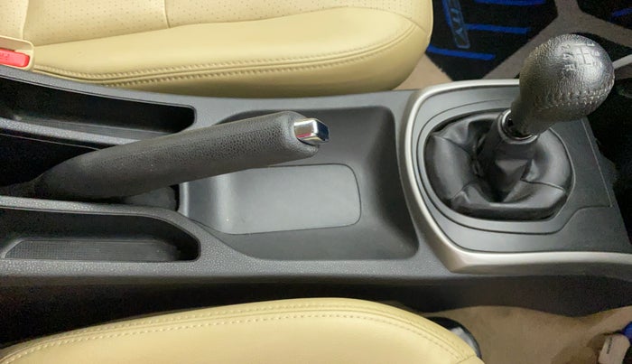 2017 Honda City 1.5L I-VTEC VX, Petrol, Manual, 24,685 km, Gear Lever