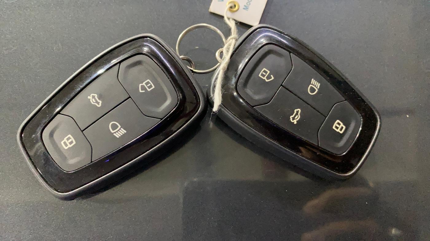 2020 Tata ALTROZ XT PETROL, Petrol, Manual, 39,336 km, Key Close Up