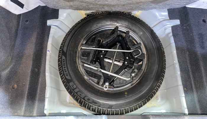 2020 Tata ALTROZ XT PETROL, Petrol, Manual, 39,336 km, Spare Tyre