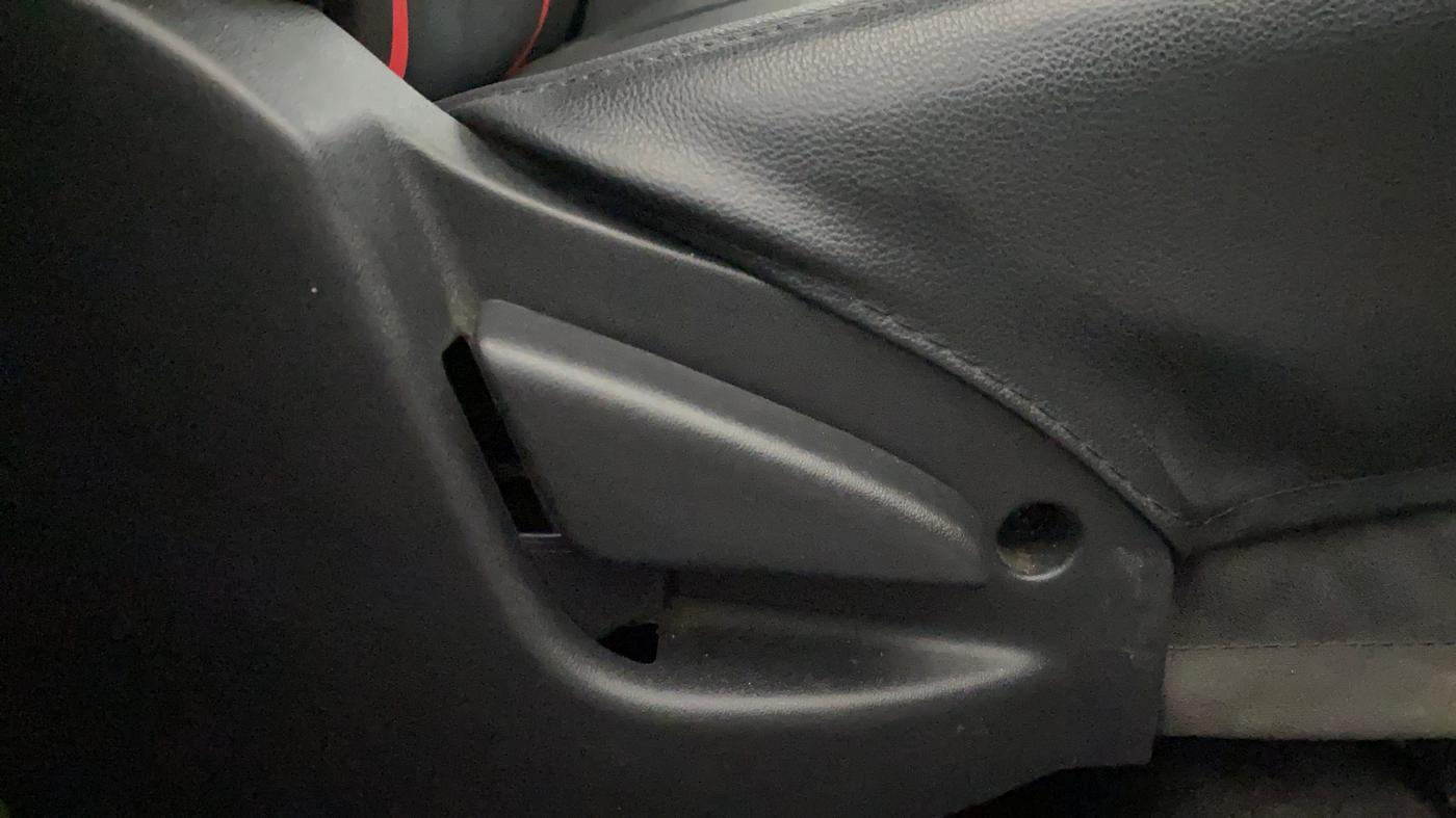 2019 Datsun Go T(O), Petrol, Manual, 28,165 km, Driver Side Adjustment Panel