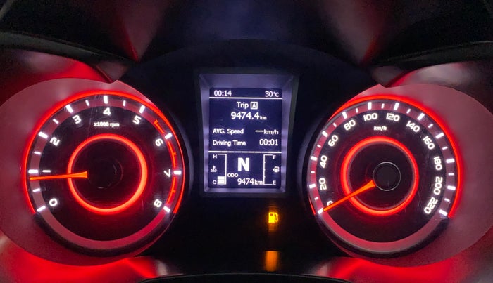 2023 Mahindra XUV300 W8 1.2 PETROL, Petrol, Manual, 9,432 km, Odometer Image