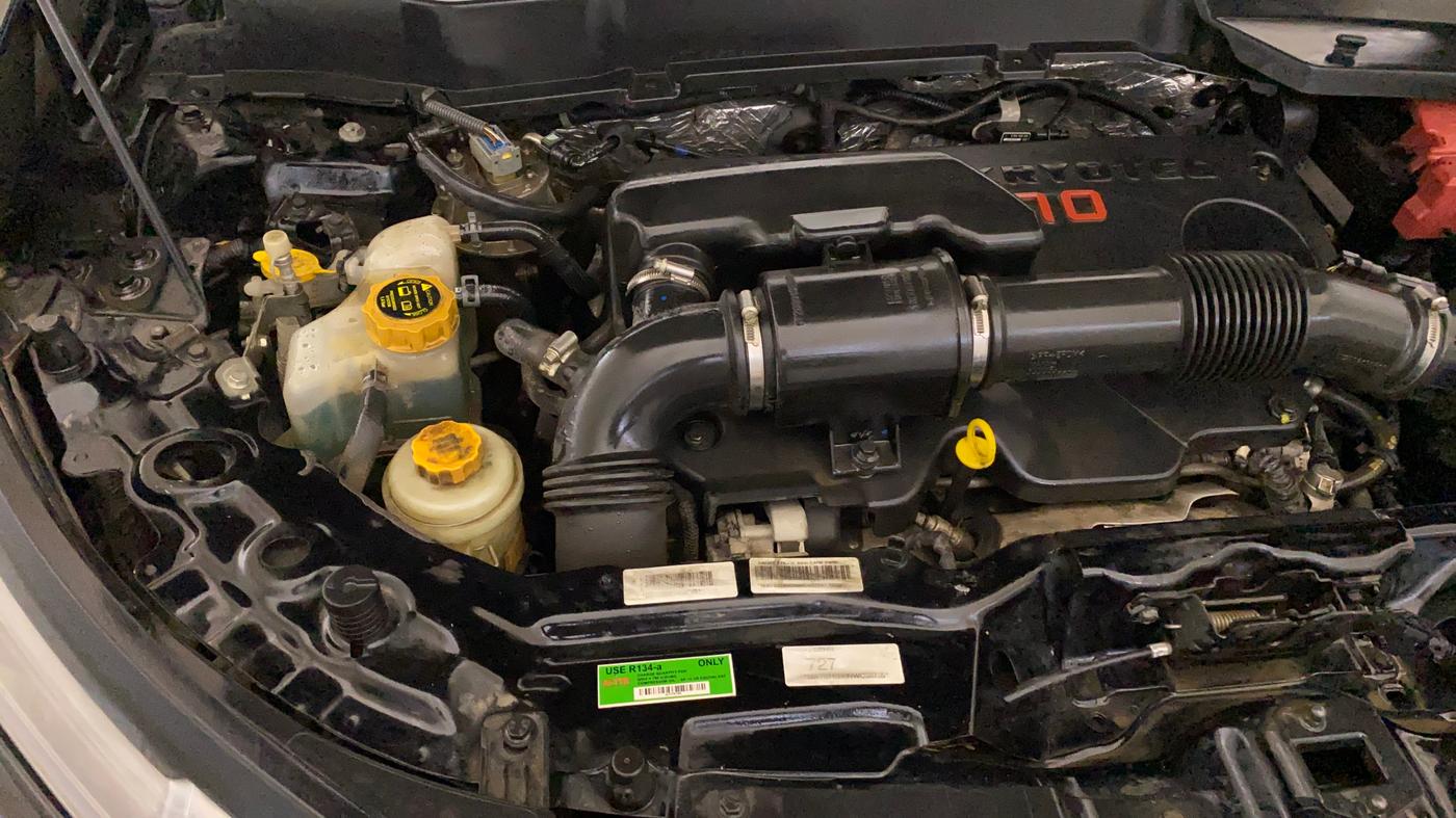 2022 Tata Safari XZA PLUS DARK EDITION, Diesel, Automatic, 35,053 km, Engine View - Right