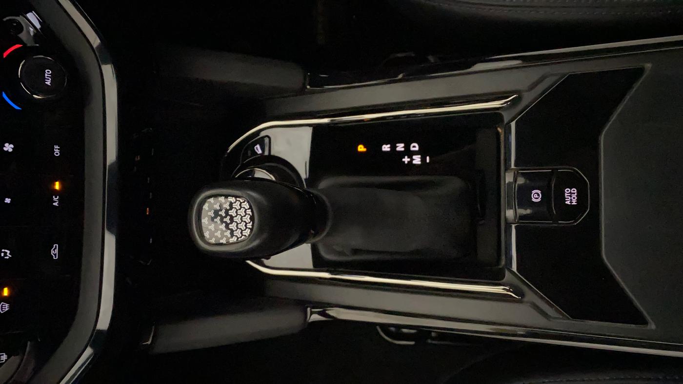 2022 Tata Safari XZA PLUS DARK EDITION, Diesel, Automatic, 35,053 km, Gear Lever