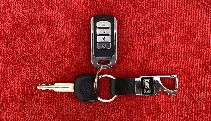 2018 Maruti Eeco 5 STR WITH A/C+HTR, Petrol, Manual, 22,845 km, Key Close Up