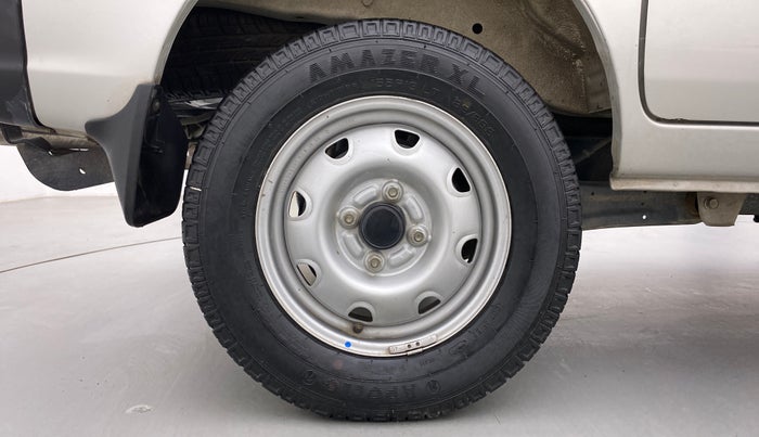 2018 Maruti Eeco 5 STR WITH A/C+HTR, Petrol, Manual, 22,845 km, Right Rear Wheel