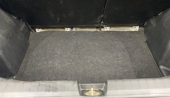 2017 Maruti Baleno DELTA CVT PETROL 1.2, Petrol, Automatic, 79,729 km, Boot Inside