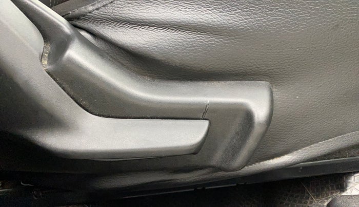 2017 Maruti Baleno DELTA CVT PETROL 1.2, Petrol, Automatic, 79,729 km, Driver Side Adjustment Panel