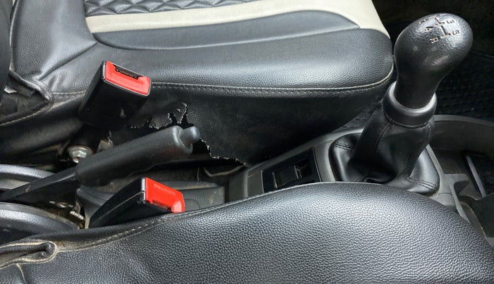 2019 Maruti Alto 800 LXI, Petrol, Manual, 35,797 km, Gear Lever