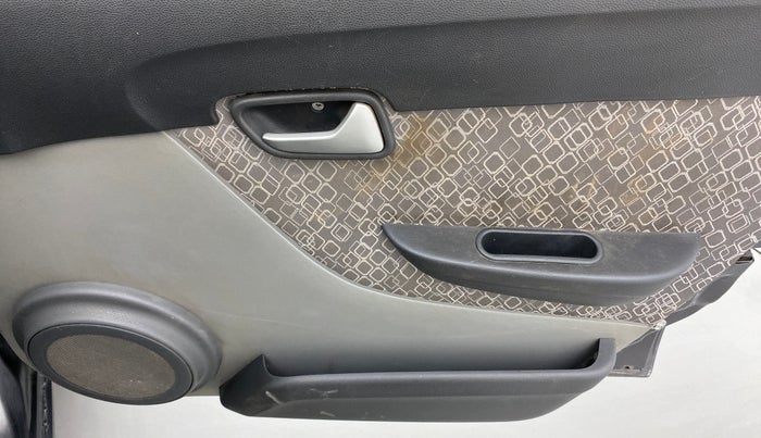 2019 Maruti Alto 800 LXI, Petrol, Manual, 35,797 km, Driver Side Door Panels Control