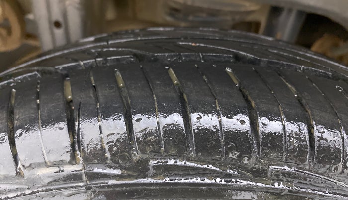 2019 Maruti Alto 800 LXI, Petrol, Manual, 35,797 km, Right Rear Tyre Tread