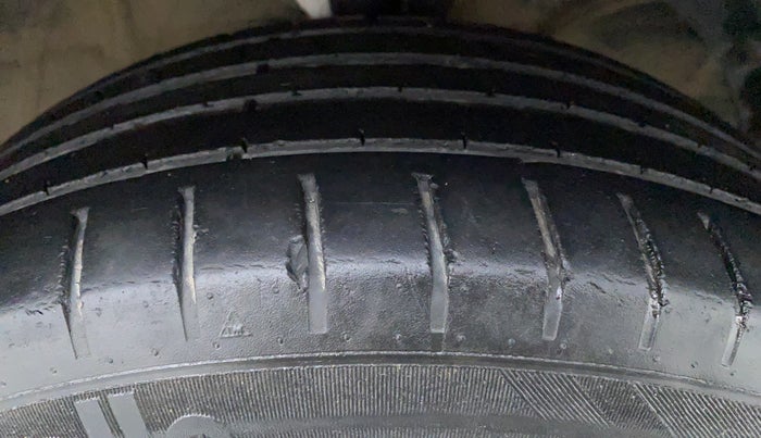 2019 Maruti Baleno ALPHA 1.2 K12, Petrol, Manual, 51,391 km, Right Front Tyre Tread