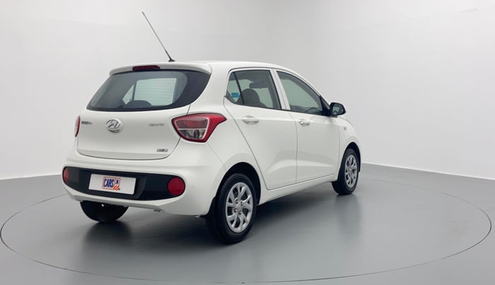 2017 Hyundai Grand i10 SPORTZ 1.2 KAPPA VTVT, Petrol, Manual, 19,595 km, Right Back Diagonal (45- Degree) View