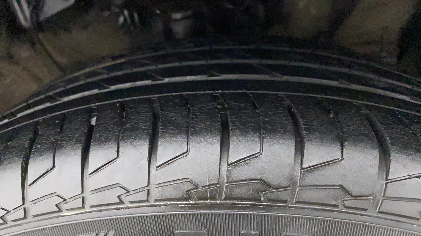 2021 Hyundai Creta SX 1.5 DIESEL, Diesel, Manual, 51,463 km, Right Front Tyre Tread