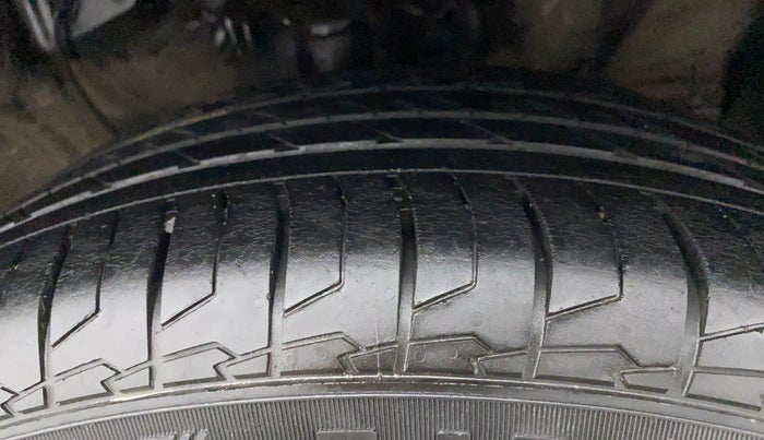 2021 Hyundai Creta SX 1.5 DIESEL, Diesel, Manual, 51,463 km, Right Front Tyre Tread