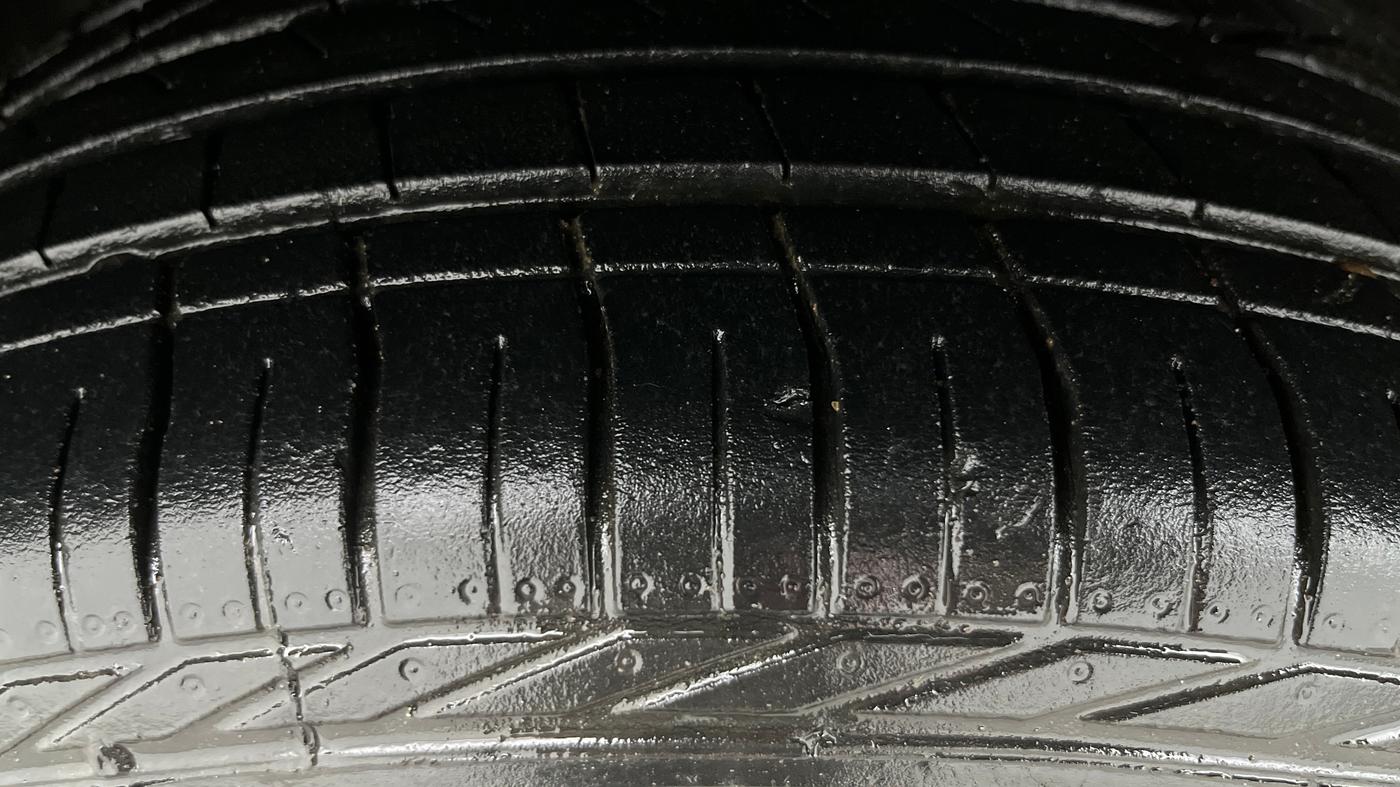 2019 Tata NEXON XZA PLUS PETROL, Petrol, Automatic, 48,542 km, Right Rear Tyre Tread