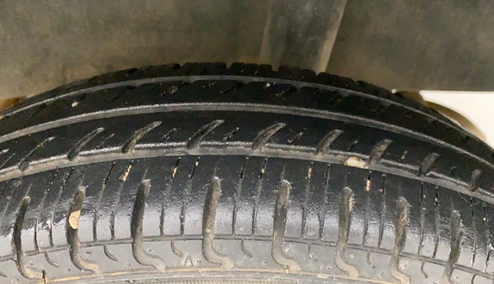 2018 Datsun Redi Go T(O) 1.0 AMT, Petrol, Automatic, 14,818 km, Left Rear Tyre Tread