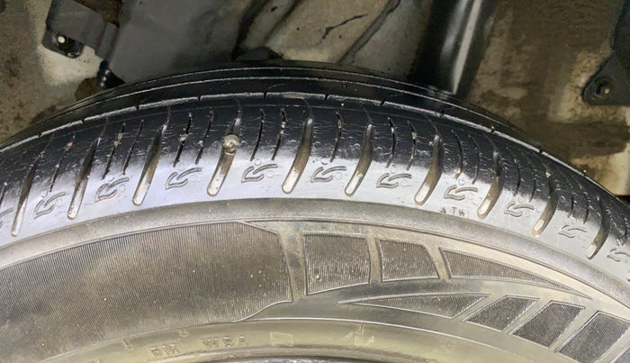 2021 Hyundai VENUE SX PLUS 1.0 TURBO DCT, Petrol, Automatic, 31,075 km, Left Rear Tyre Tread