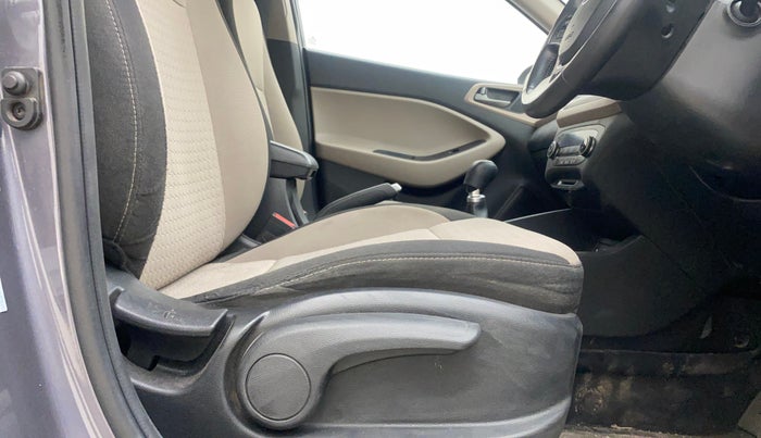 2017 Hyundai Elite i20 ASTA 1.2, Petrol, Manual, 70,914 km, Driver Side Adjustment Panel
